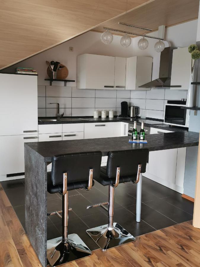 Apartment Hasselstrasse Mehren  エクステリア 写真